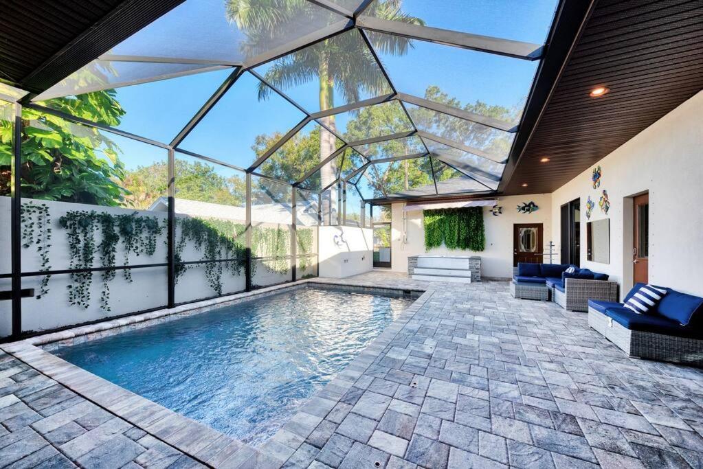 Courtyard Home With Pool, Spa & Sauna Close To Beach & City Center Sarasota Eksteriør bilde