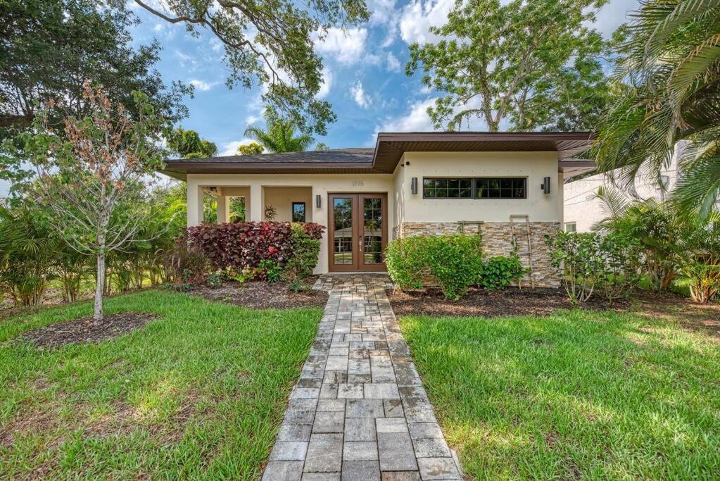 Courtyard Home With Pool, Spa & Sauna Close To Beach & City Center Sarasota Eksteriør bilde